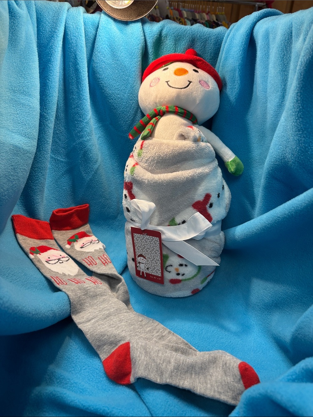 Holiday Snowman Plush Wrap Scarf - Grey & Red